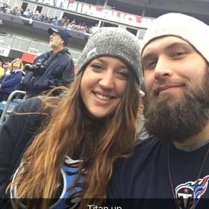 Meet your Posher, Derrick